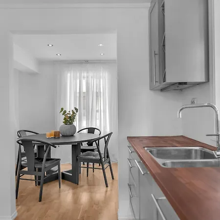 Center Gem In * 特罗姆瑟